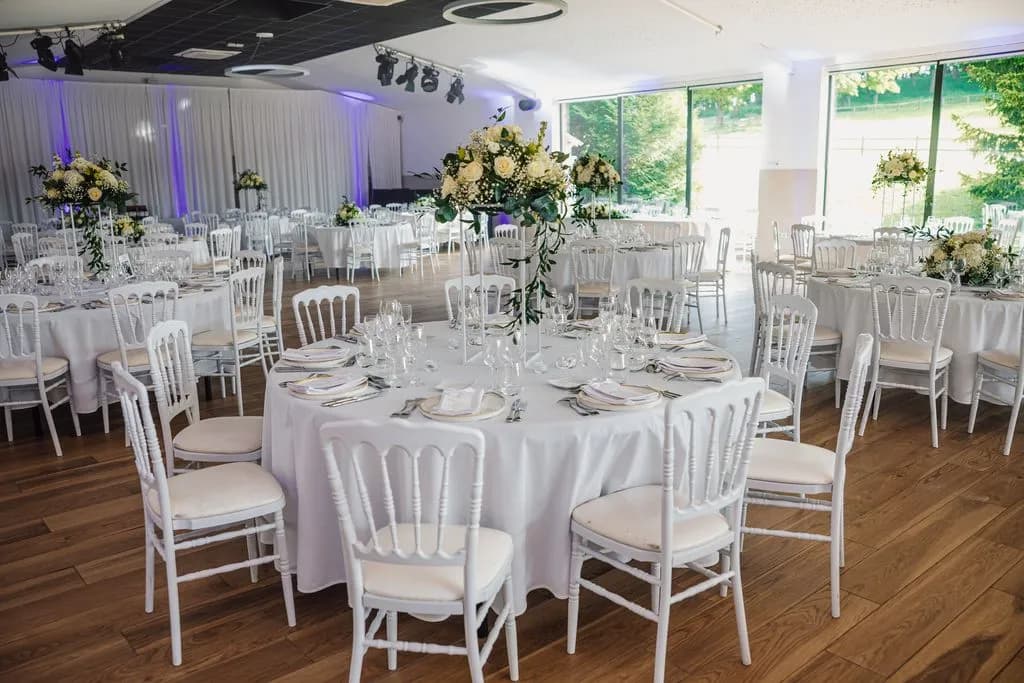 Salle Sequoia décorée pour mariage — Domaine de la Butte Ronde Yvelines