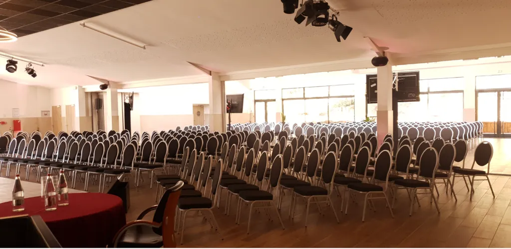 Salle Sequoia pour séminaire — Domaine de la Butte Ronde Yvelines