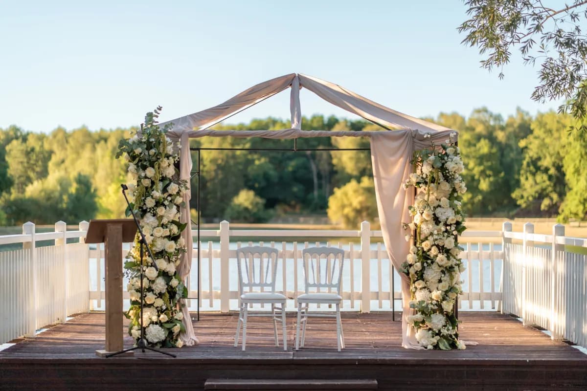 Ile de Ceremonie