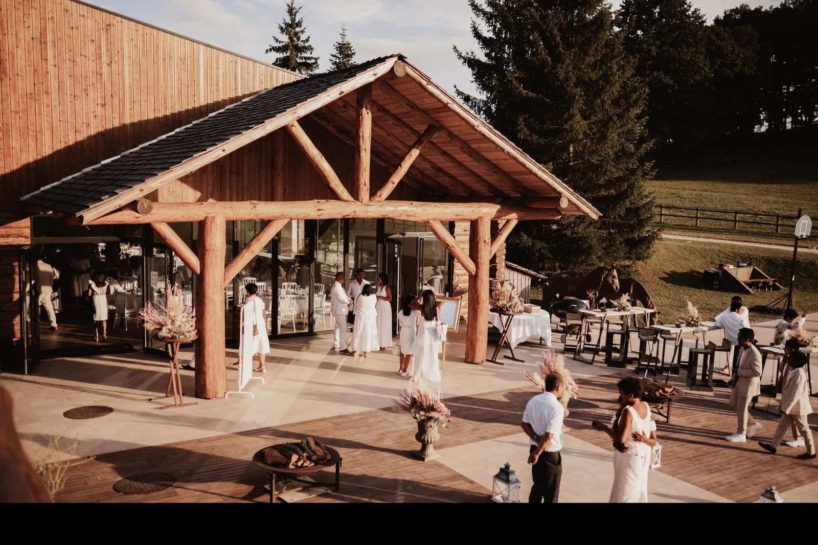 Hébergements pour invités de mariage — Domaine de la Butte Ronde